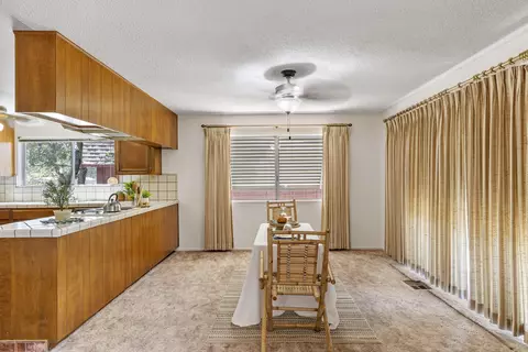 Dining - 22830 Tom Ct, Tehachapi, CA 93561 photo 1 of 3