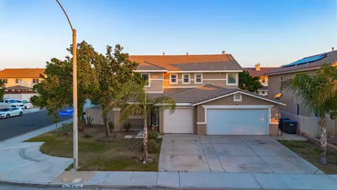 5234 Plateau Rd, Palmdale, CA 93552