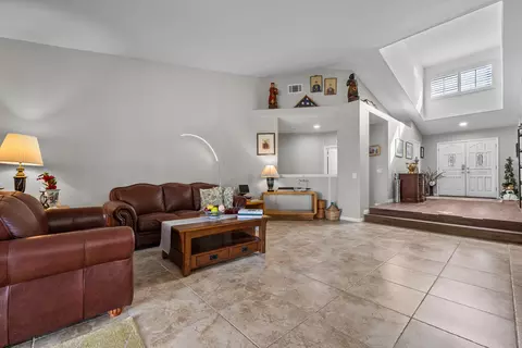 42110 Capistrano Pl, Lancaster, CA 93536 photo 8