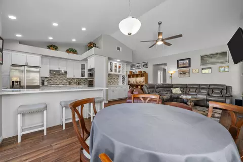 42110 Capistrano Pl, Lancaster, CA 93536 photo 21