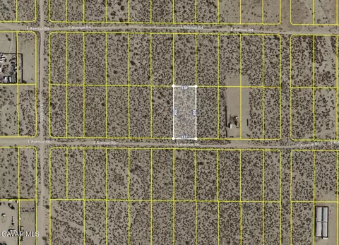 14200 Avenue R6 E, Littlerock, CA 93543