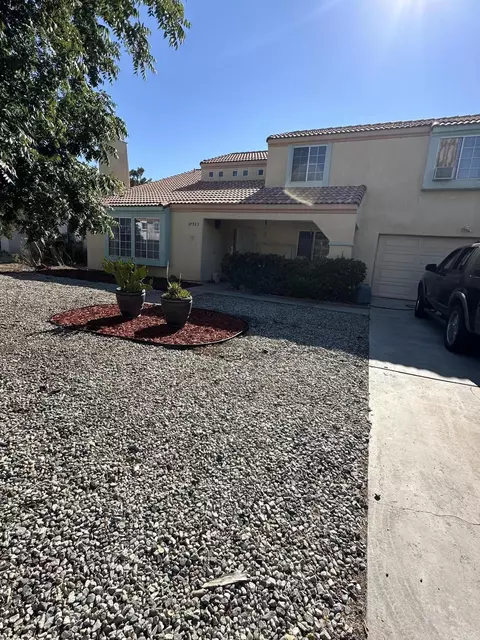37923 Amethyst St, Palmdale, CA 93552