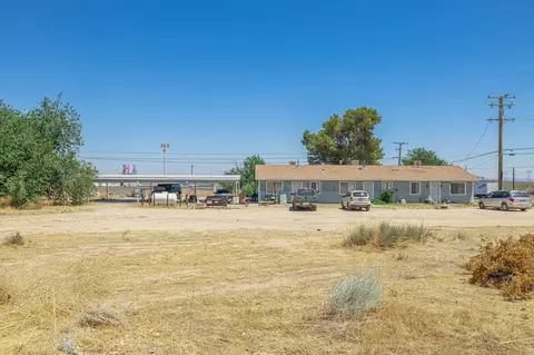 34127 128th St E, Pearblossom, CA 93553