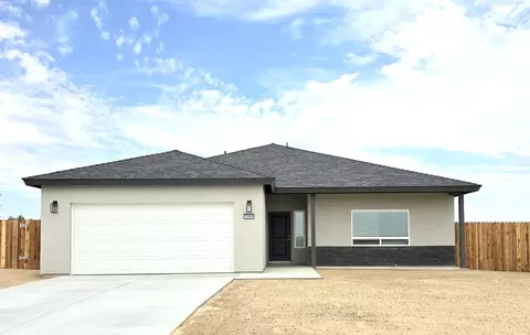 7103 Dogwood Ave, California City, CA 93505