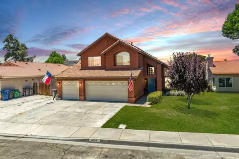 43915 Palm Vista Ave, Lancaster, CA 93535