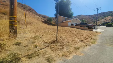 Driver Ave, Val Verde, CA 91384 photo 6