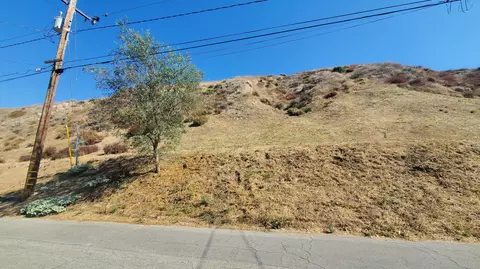 Silver St, Val Verde, CA 91384 photo 3