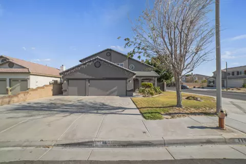 4156 Ave J 6 W, Lancaster, CA 93536