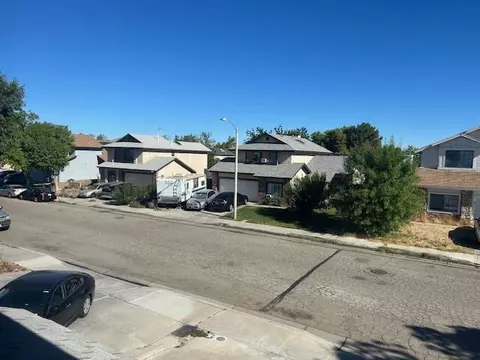 628 Jackman St E, Lancaster, CA 93535 photo 32