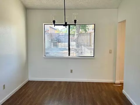 628 Jackman St E, Lancaster, CA 93535 photo 8