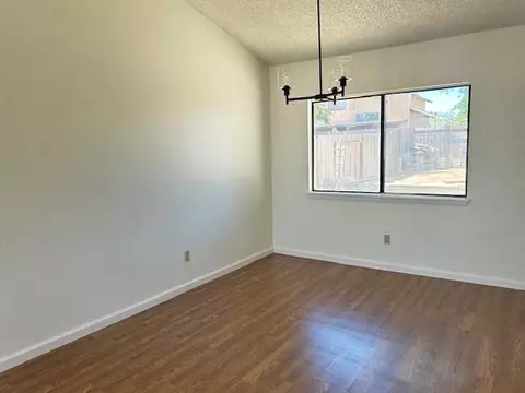628 Jackman St E, Lancaster, CA 93535 photo 6