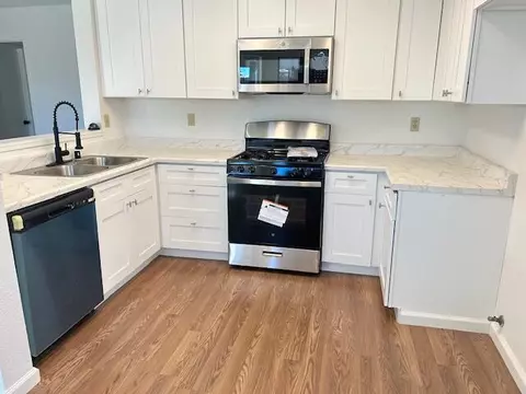 628 Jackman St E, Lancaster, CA 93535 photo 11