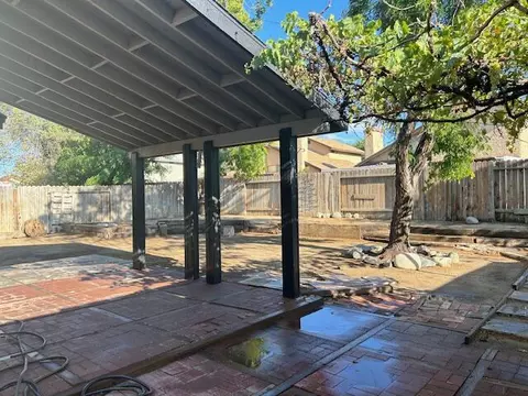 628 Jackman St E, Lancaster, CA 93535 photo 38