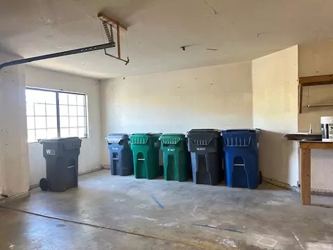 628 Jackman St E, Lancaster, CA 93535 photo 34