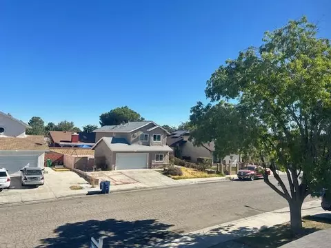 628 Jackman St E, Lancaster, CA 93535 photo 31