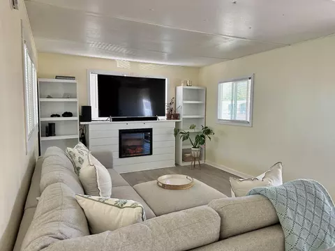2012 Windbreak Dr #23, Rosamond, CA 93560 photo 9