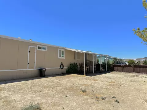 2012 Windbreak Dr #23, Rosamond, CA 93560 photo 6