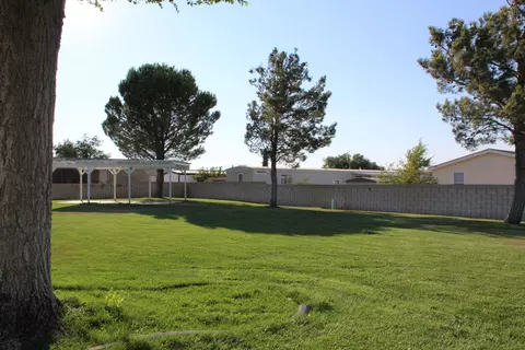 2012 Windbreak Dr #23, Rosamond, CA 93560 photo 28