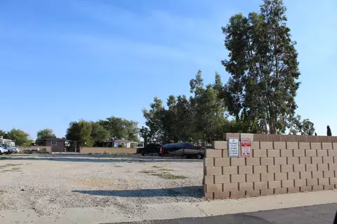 2012 Windbreak Dr #23, Rosamond, CA 93560 photo 32