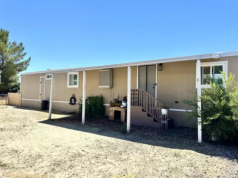 2012 Windbreak Dr #23, Rosamond, CA 93560 photo 3