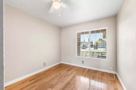 Bedroom - 44327 Freer Way, Lancaster, CA 93536 photo 5 of 6