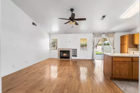 Living - 44327 Freer Way, Lancaster, CA 93536 photo 4 of 7