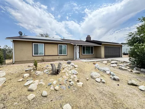 40064 Ridgemist St, Palmdale, CA 93591