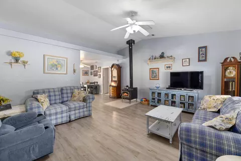 18270 Basil Dr, Tehachapi, CA 93561 photo 6