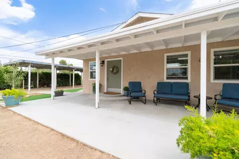 728 Ave S W, Palmdale, CA 93551 photo 4