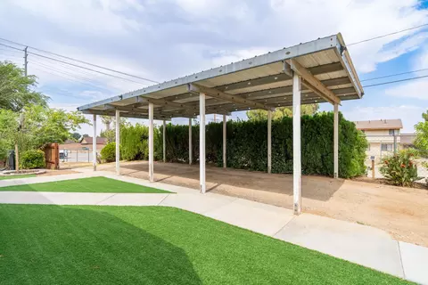728 Ave S W, Palmdale, CA 93551 photo 33