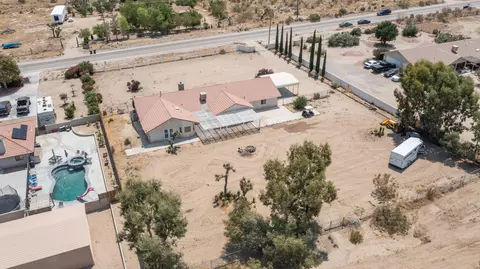 12664 Oasis Rd, Pinon Hills, CA 92372