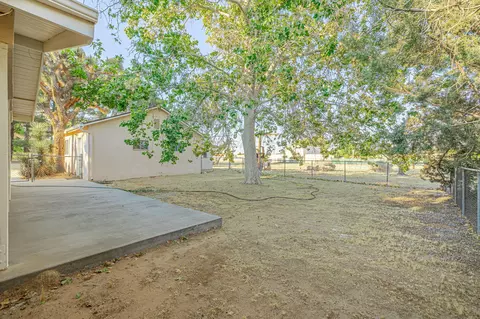 43040 41st St W, Lancaster, CA 93536 photo 8