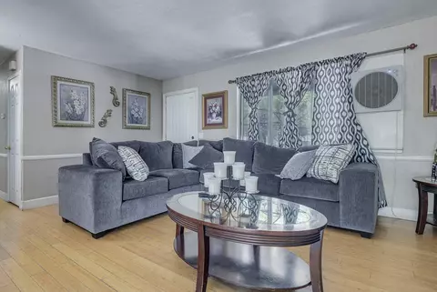 Living - 40704 163rd St E, Lancaster, CA 93535 photo 1 of 1