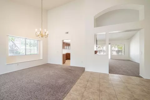 44544 Sandhurst Ln, Lancaster, CA 93536 photo 5