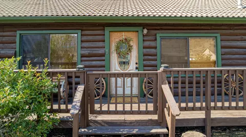 29431 Fawn Way, Tehachapi, CA 93561 photo 3