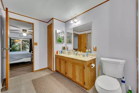 Bath - 7829 W Avenue E14 W, Lancaster, CA 93536 photo 3 of 5