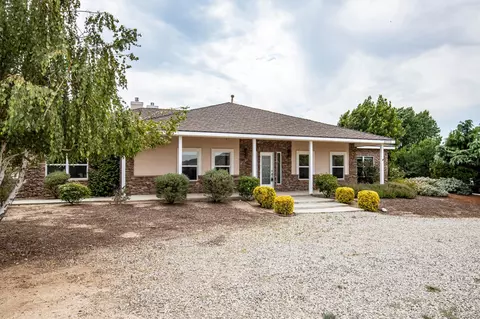 40313 98th St W, Leona Valley, CA 93551