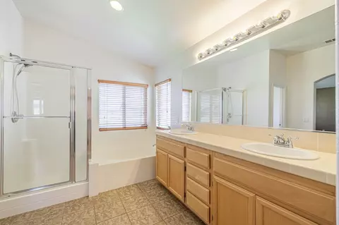 43341 Brandon Thomas Way, Lancaster, CA 93536 photo 37