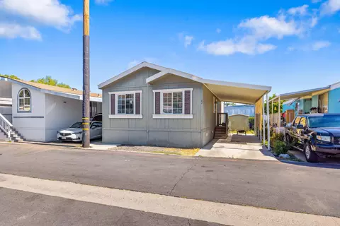 5150 Los Angeles Ave E #82, Simi Valley, CA 93063