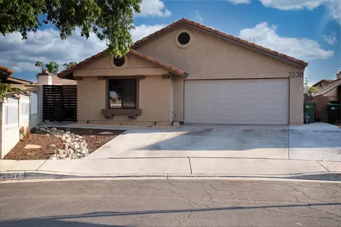 3538 Ave R 10 E, Palmdale, CA 93550