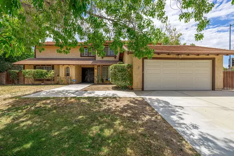 2854 Avenue J12 W, Lancaster, CA 93536