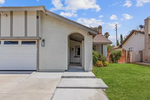 37752 Mentor Ct, Palmdale, CA 93550 photo 4