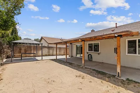 37752 Mentor Ct, Palmdale, CA 93550 photo 23