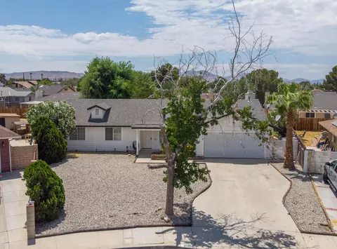 37831 Kingsly Ct, Palmdale, CA 93552