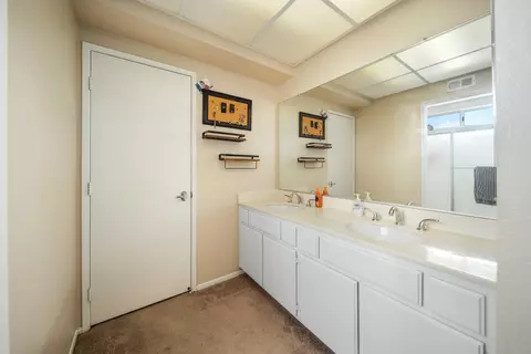 1008 Kildare St E, Lancaster, CA 93535 photo 22