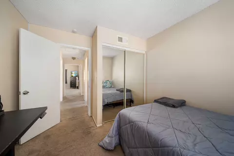 1008 Kildare St E, Lancaster, CA 93535 photo 17