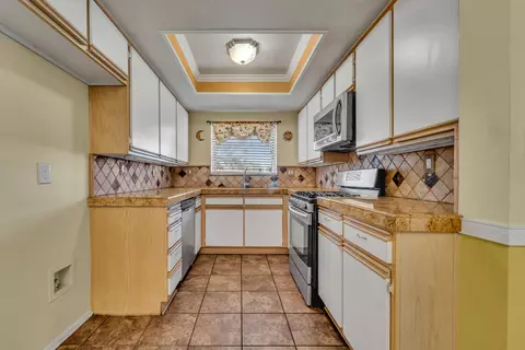 44538 15th St E, Lancaster, CA 93535 photo 9