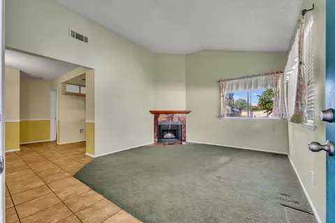 44538 15th St E, Lancaster, CA 93535 photo 5