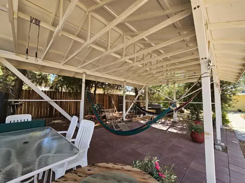 Exterior - 40176 179th St E, Palmdale, CA 93591 photo 8 of 13