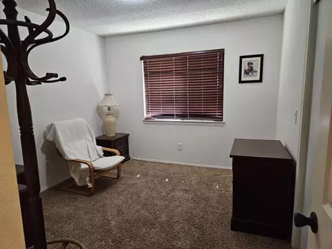 Bedroom - 40176 179th St E, Palmdale, CA 93591 photo 3 of 5